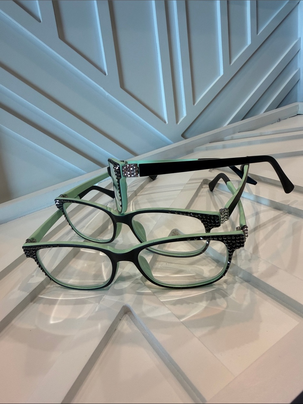 Mint Green Crystal-Embellished Women's Reading Glasses